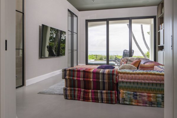 microcement-miami1_cemher-12 Cemher® is a manufacturer of microcement, leaders in innovation launching microcements with unique properties to the market.