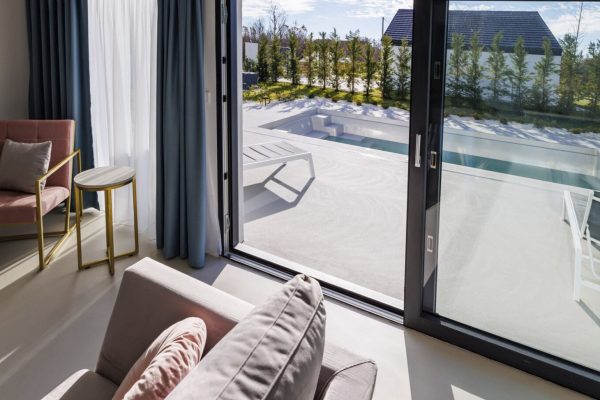 microcement-villasrent_cemher-12 Cemher® is a manufacturer of microcement, leaders in innovation launching microcements with unique properties to the market.