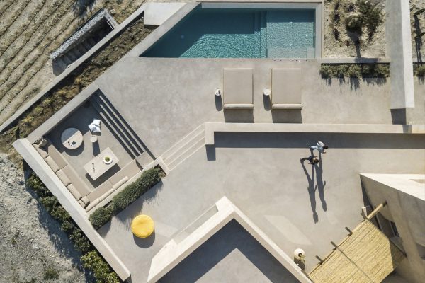 microcement-pyrgos_cemher-05 Cemher® is a manufacturer of microcement, leaders in innovation launching microcements with unique properties to the market.