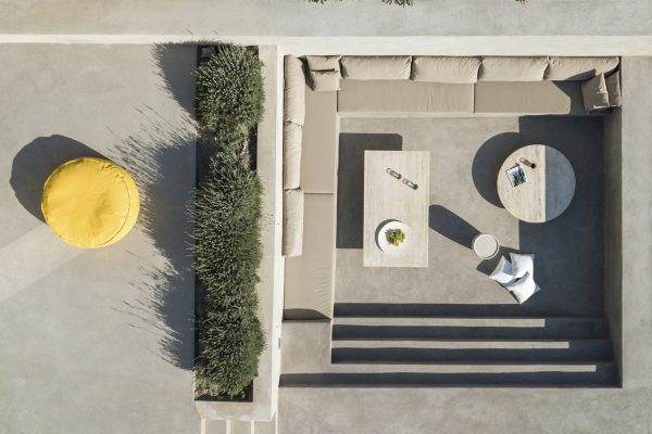 microcement-pyrgos_cemher-06 Cemher® is a manufacturer of microcement, leaders in innovation launching microcements with unique properties to the market.