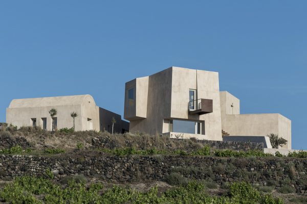 microcement-pyrgos_cemher-14 Cemher® is a manufacturer of microcement, leaders in innovation launching microcements with unique properties to the market.