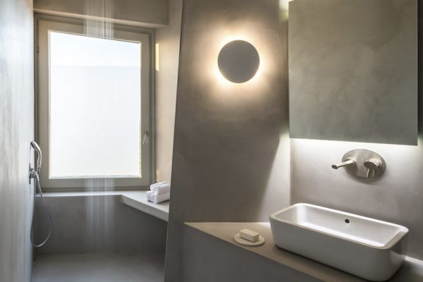 microcement-pyrgos_cemher-23 Cemher® is a manufacturer of microcement, leaders in innovation launching microcements with unique properties to the market.