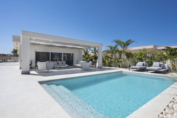 microcement-hilton_cemher_11 Cemher® is a manufacturer of microcement, leaders in innovation launching microcements with unique properties to the market.