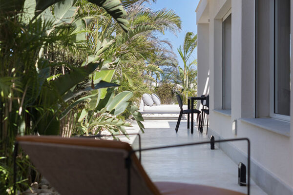 microcement-hilton_cemher_23 Cemher® is a manufacturer of microcement, leaders in innovation launching microcements with unique properties to the market.