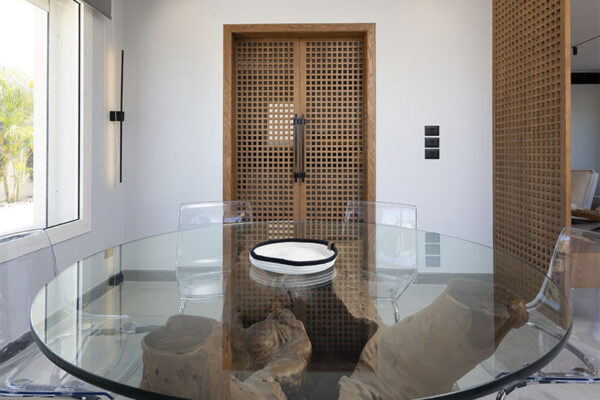 microcement-hilton_cemher_31 Cemher® is a manufacturer of microcement, leaders in innovation launching microcements with unique properties to the market.