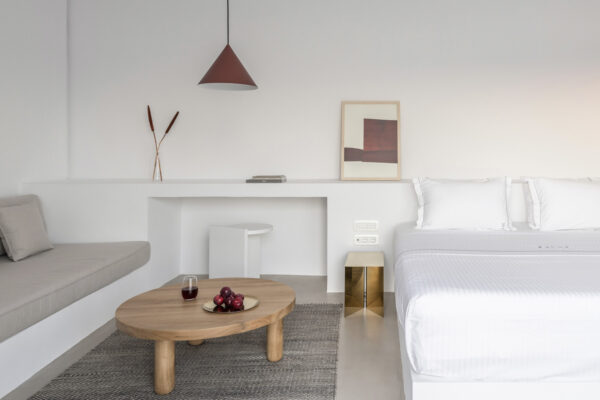 Cemher® is a manufacturer of microcement, leaders in innovation launching microcements with unique properties to the market.