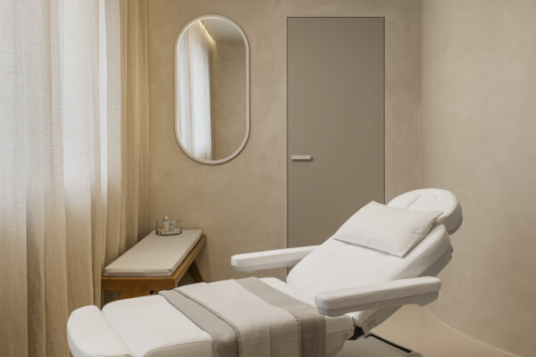 Cemher® is a manufacturer of microcement, leaders in innovation launching microcements with unique properties to the market.